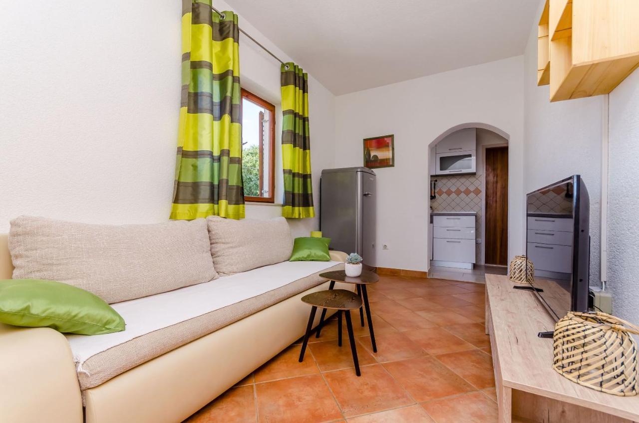 Apartment Piveta Трогир Экстерьер фото