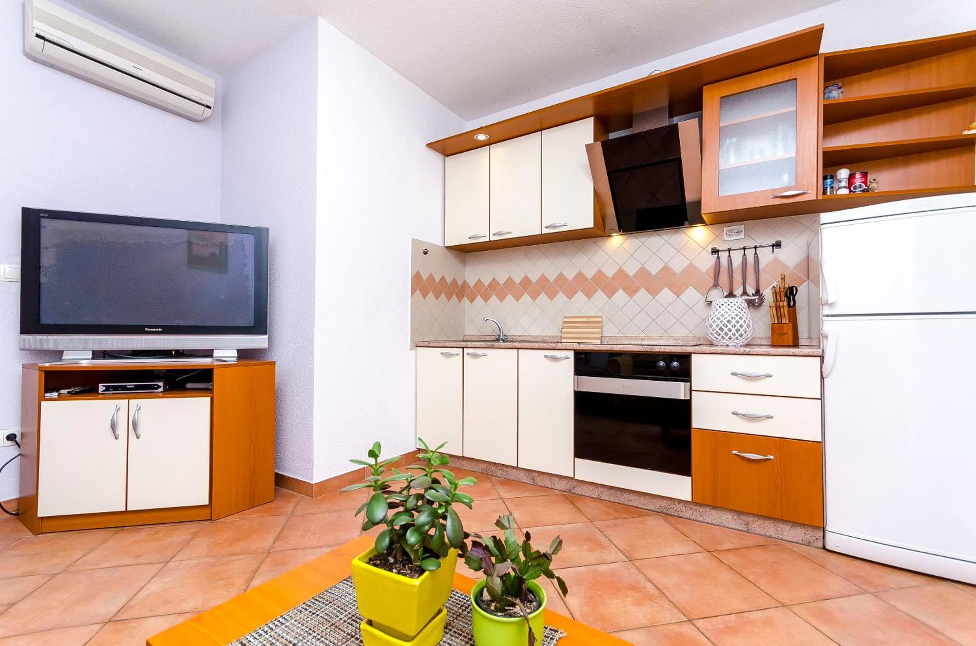 Apartment Piveta Трогир Экстерьер фото