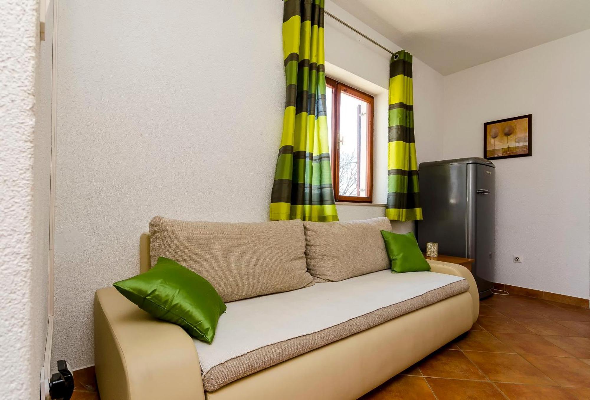 Apartment Piveta Трогир Экстерьер фото