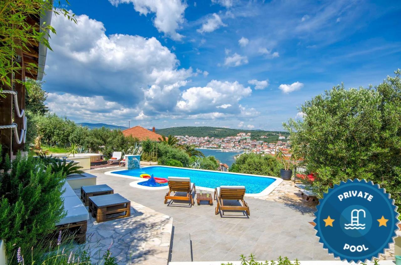 Apartment Piveta Трогир Экстерьер фото